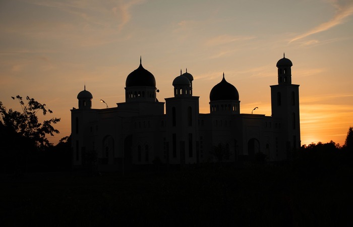 Dalam Kenangan Nurcholis Madjid, Seorang Cendekiawan Muslim Indonesia dengan Spektrum Menulis yang Aktif